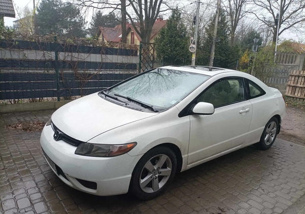 Honda Civic cena 14900 przebieg: 198000, rok produkcji 2005 z Sulejówek małe 37